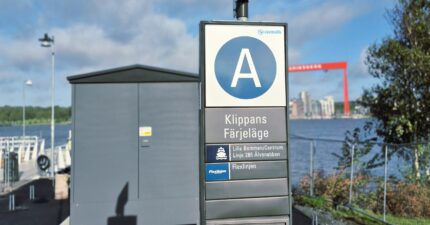 Förberedelser för laddinfrastruktur som möjliggör drift med elfärjor på sträckan.